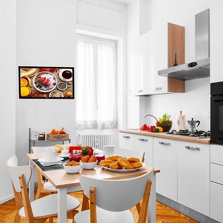 3 Bedrooms Apartment Milano Dış mekan fotoğraf