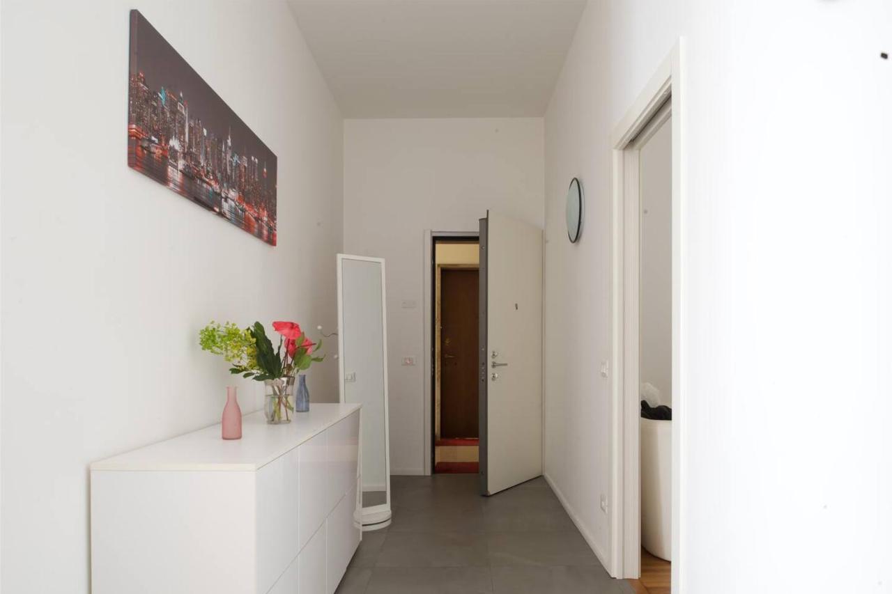 3 Bedrooms Apartment Milano Dış mekan fotoğraf